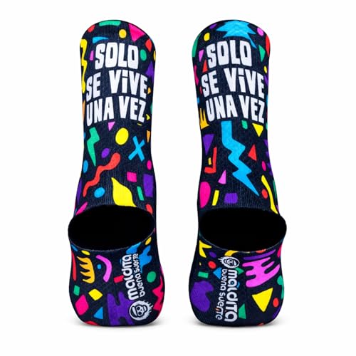 Maldita Buena Suerte Calcetines Deportivos Técnicos – Running, CrossTraining y Ciclismo – Diseño SOLO SE VIVE UNA VEZ – Talla 41-43